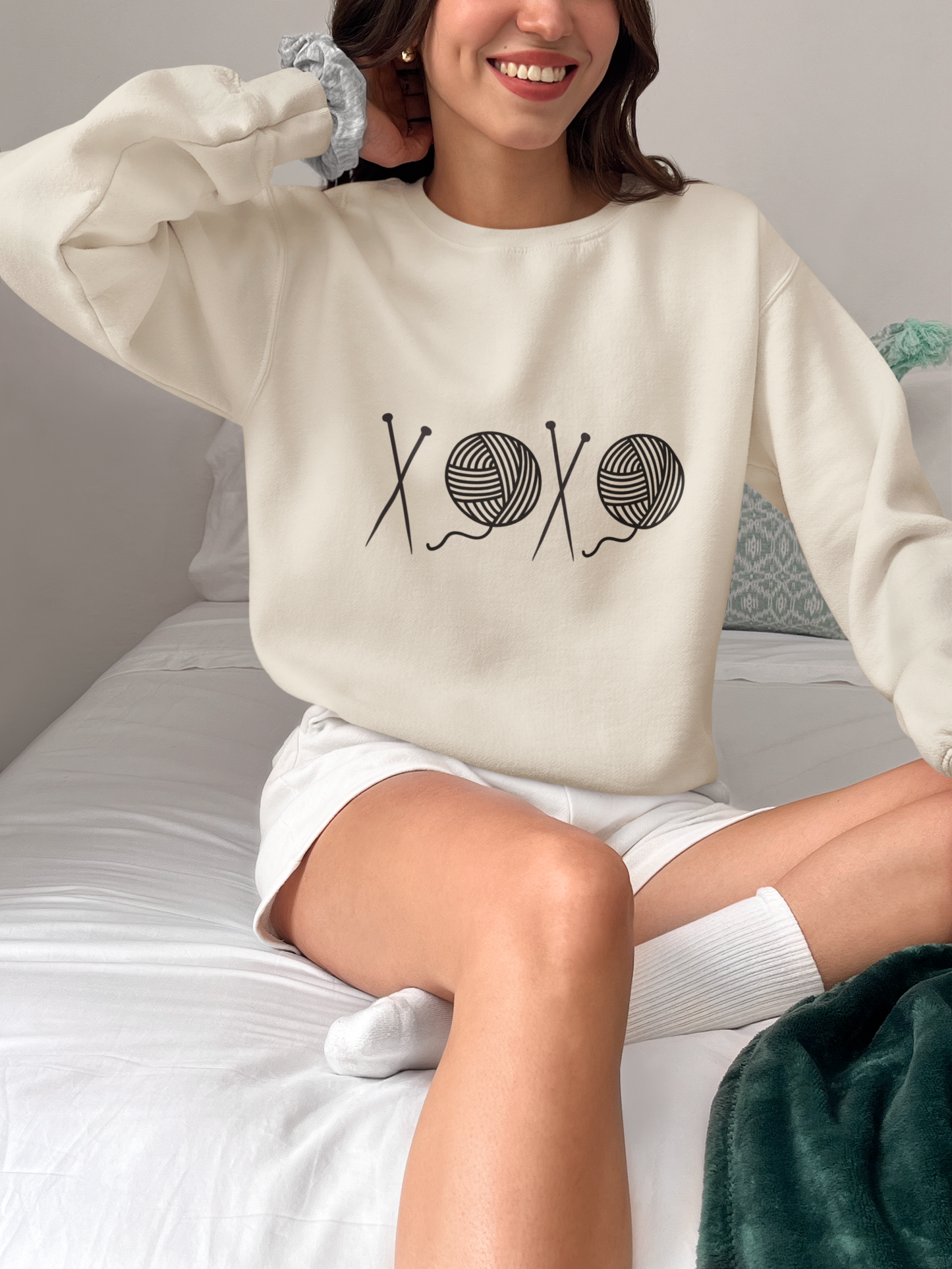 Stylish Classic Sweatshirt XOXO