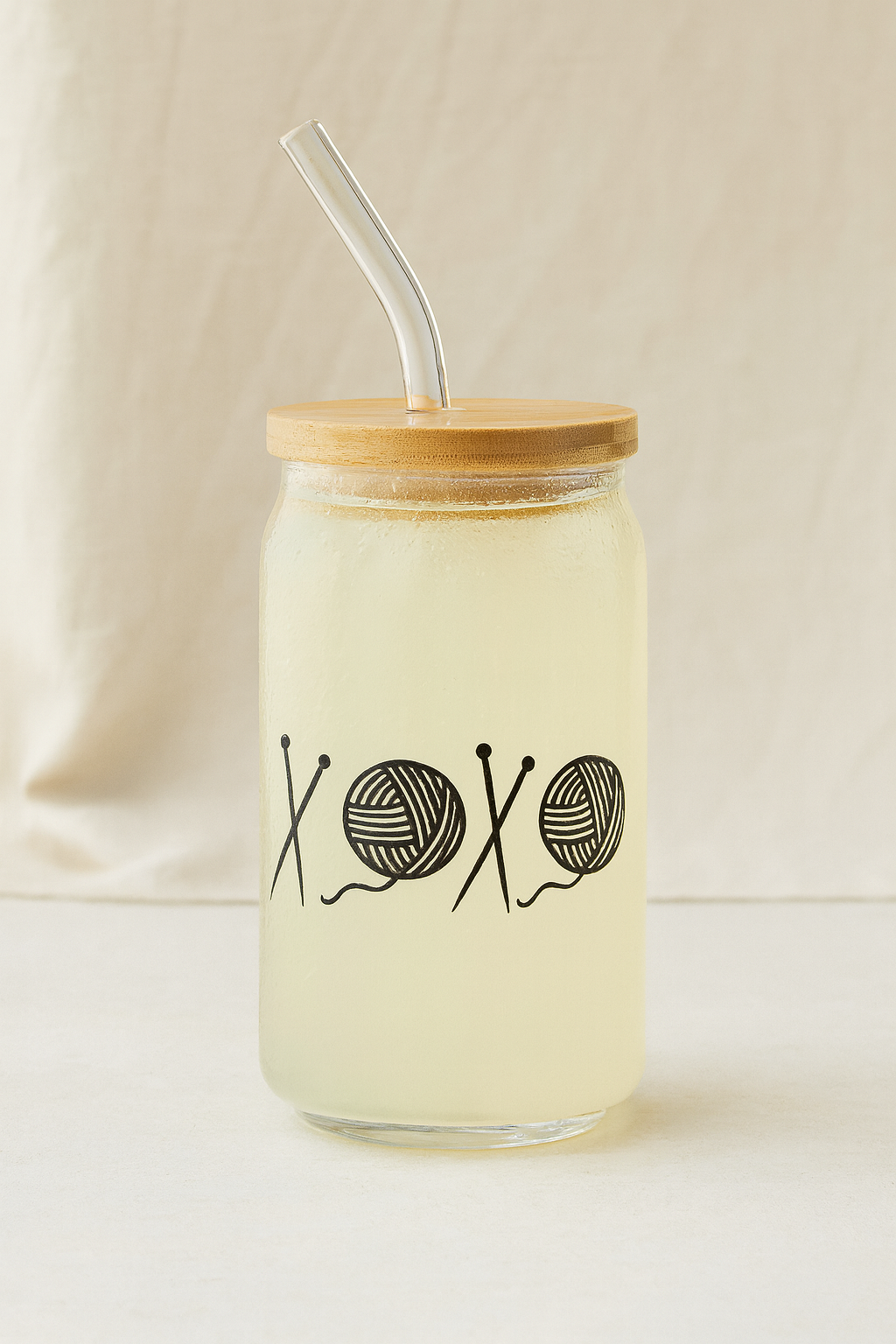 XOXO Glass Can with Straw – Tumbler for Knitters